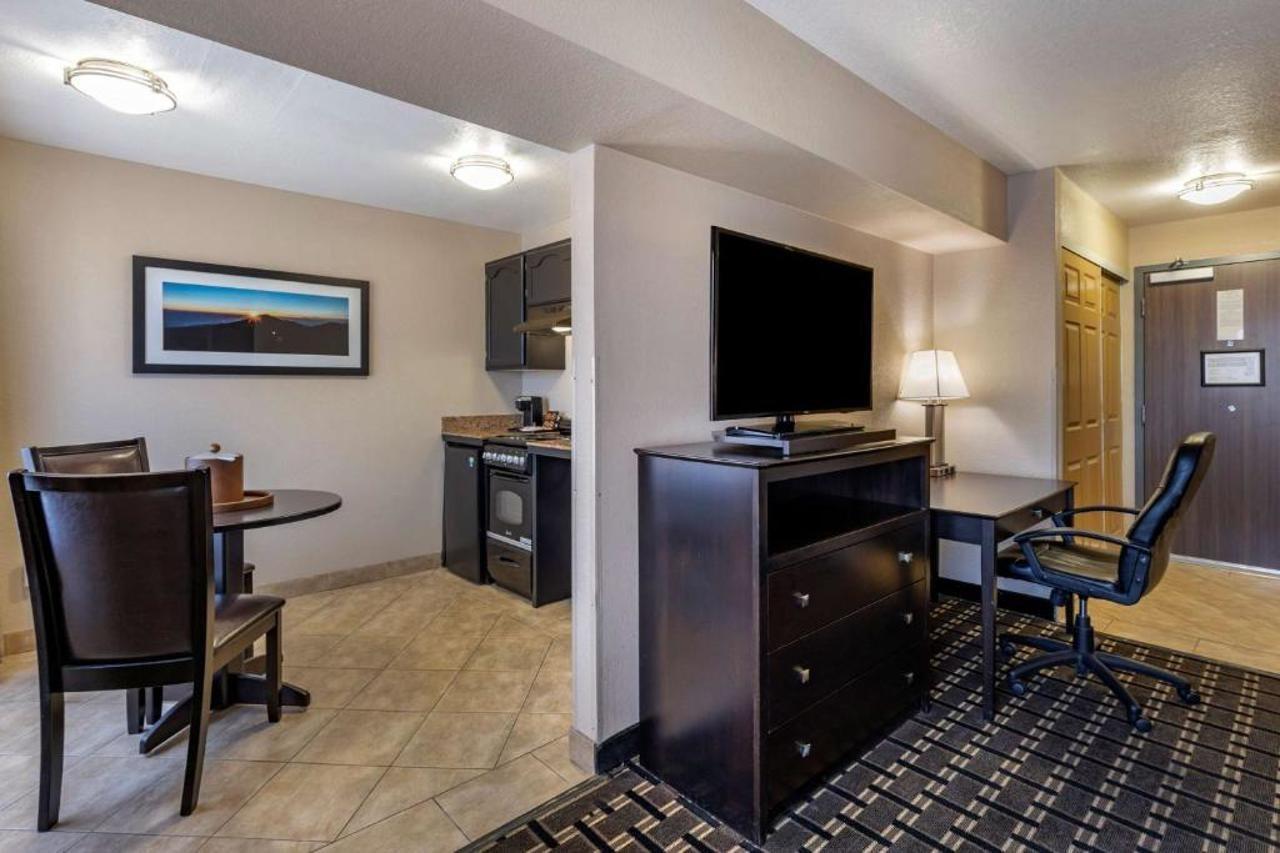Best Western Plus Las Vegas West Екстер'єр фото